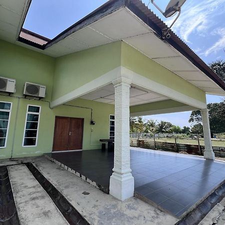 Saujana Villa Cherok Paloh, Kuantan Beach Kampung Ceruk Paluh Dış mekan fotoğraf